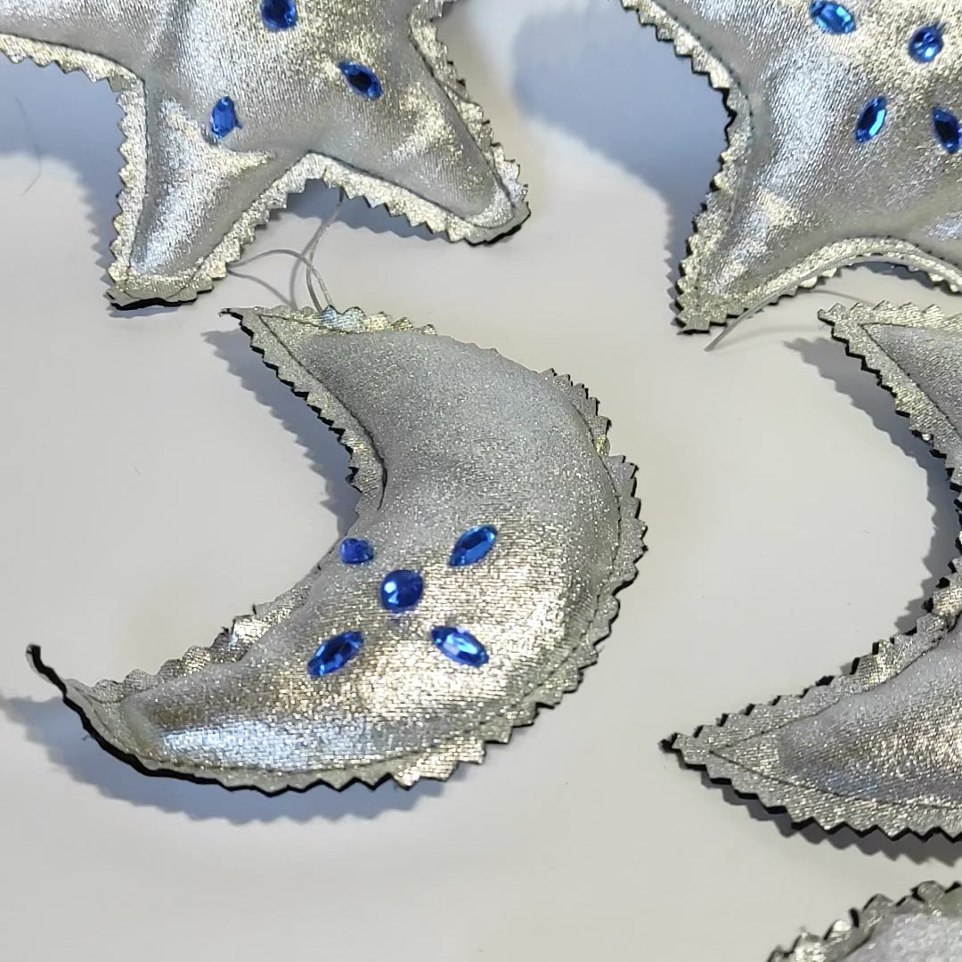 Adorno Navideño textil metalizado